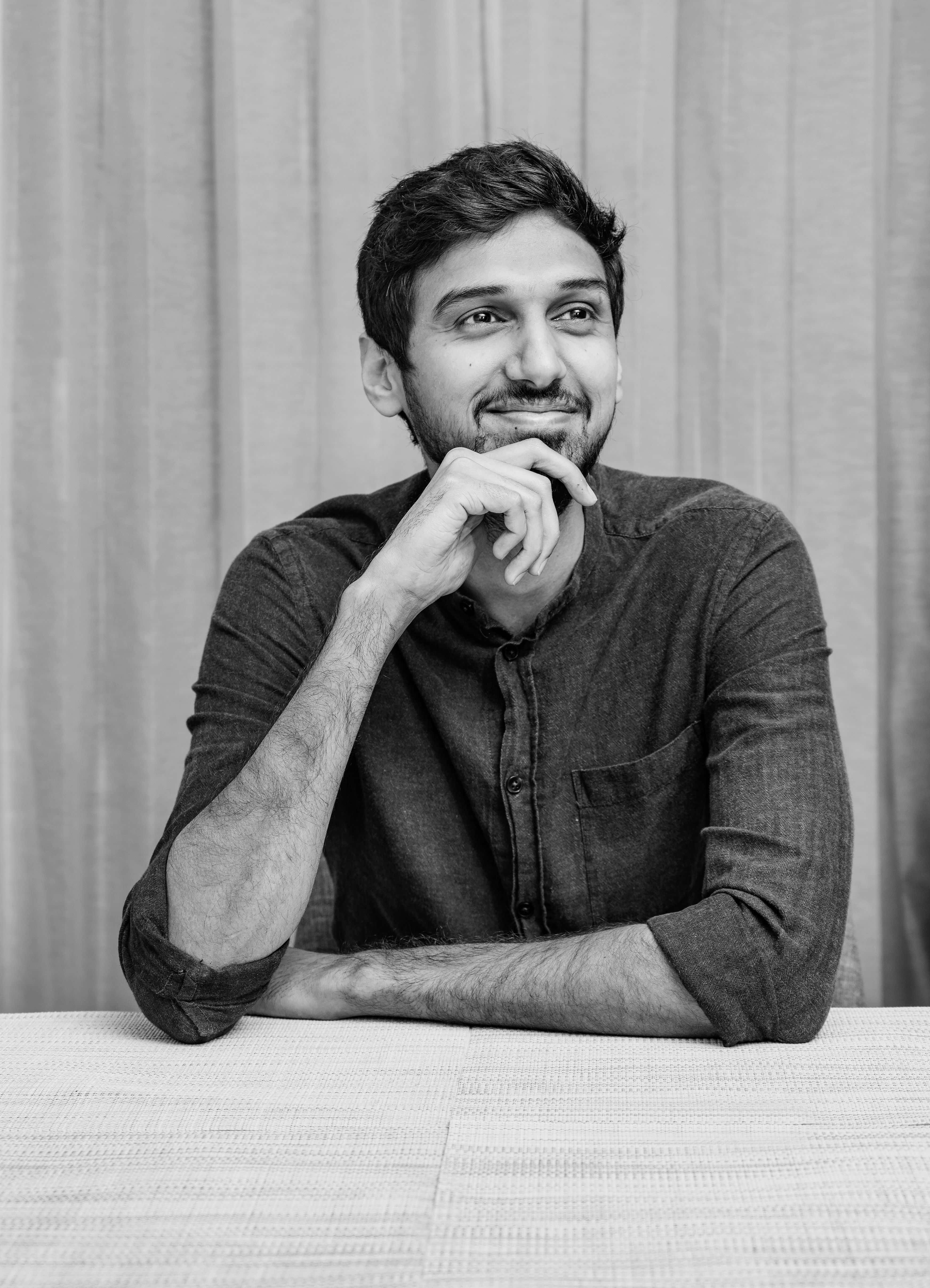 Raashid Navlakhi